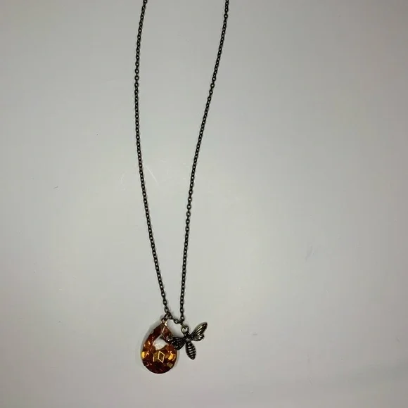 💸Bee and Stone Bronze Necklace💸 - Picture 6 of 8